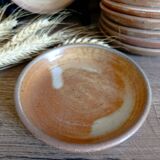 8 small dessert plates in raw and refined stoneware, vintage.