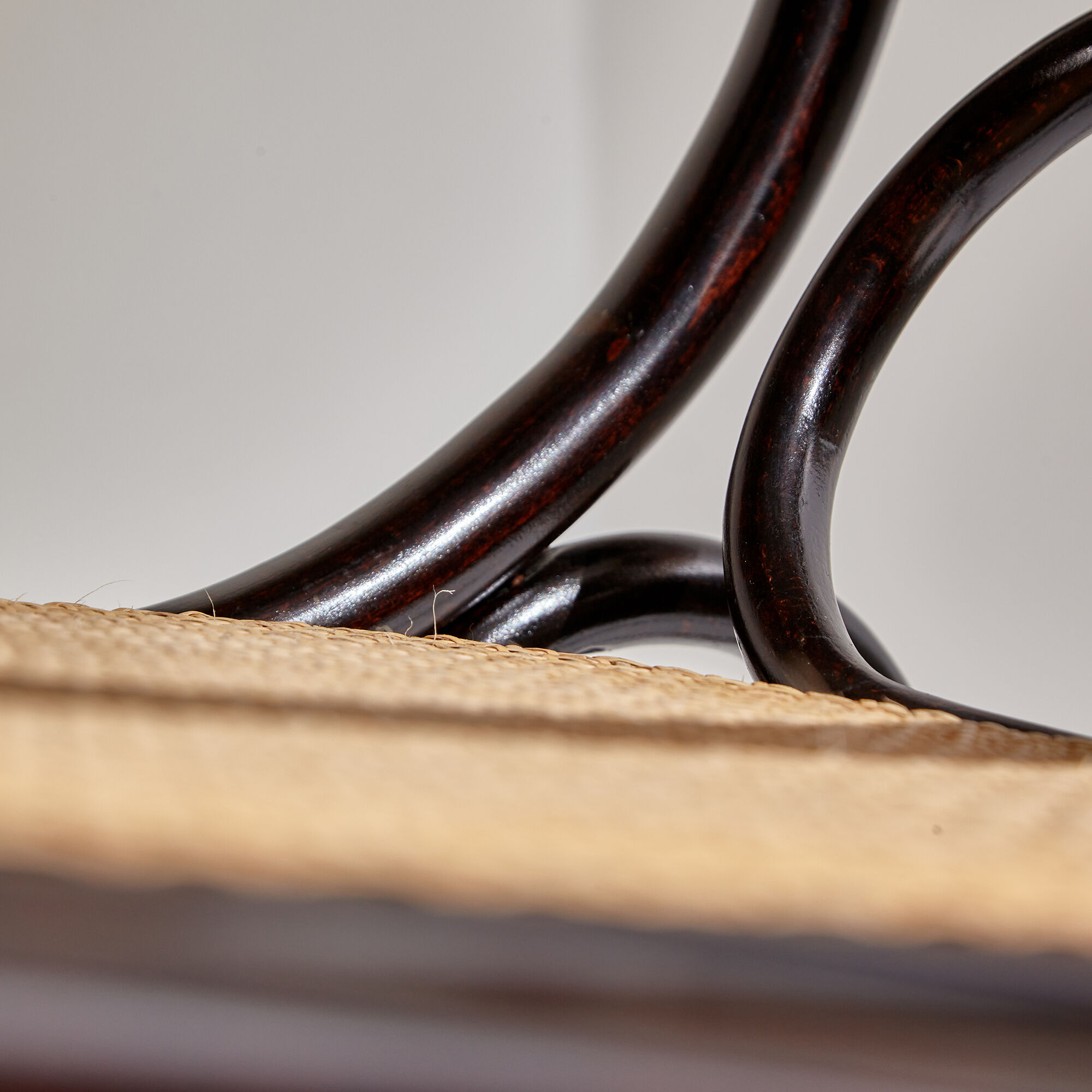 Rocking chair style 825 Thonet