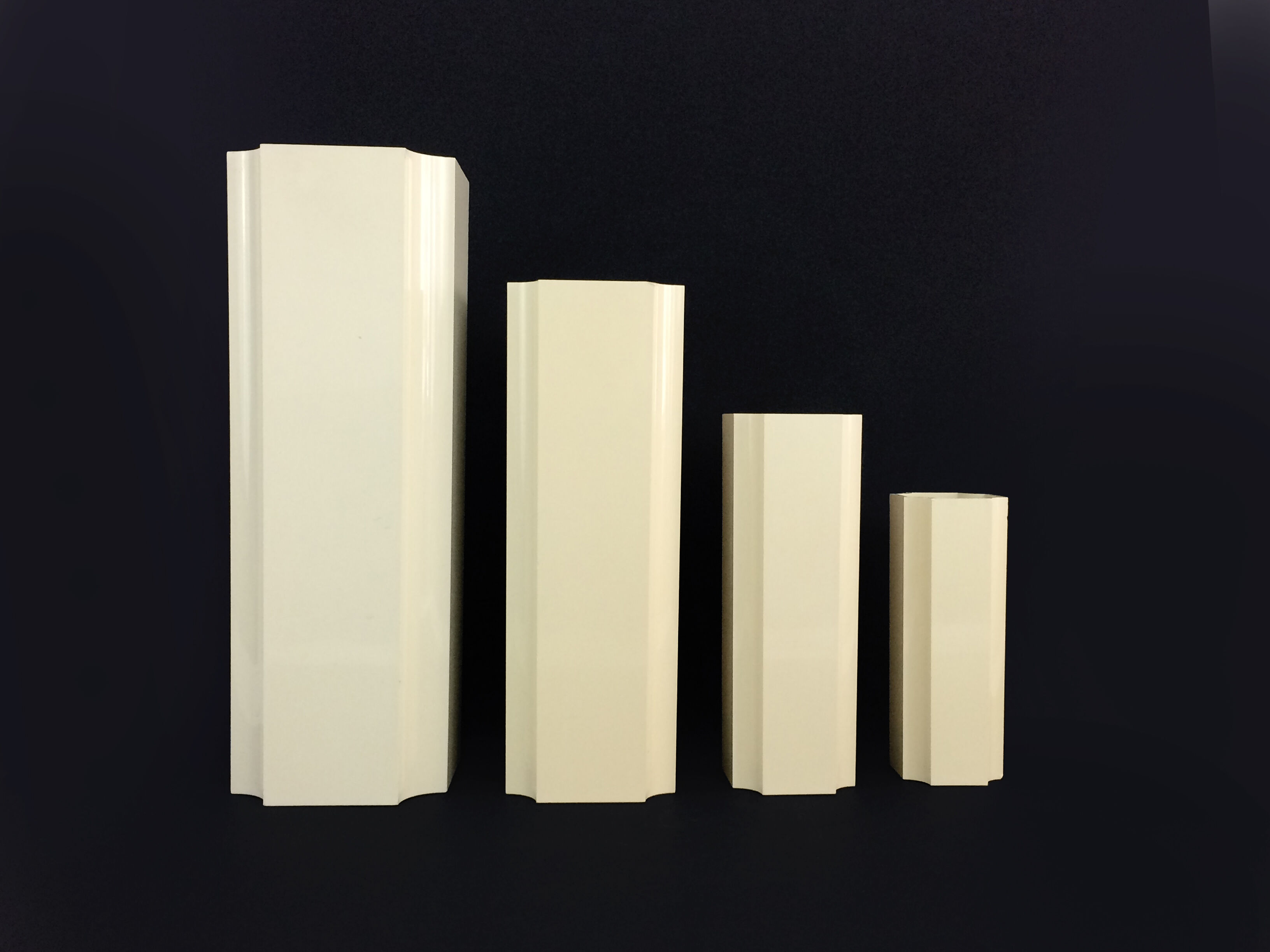 Vintage vases trundle Jacques Bédat in plastic. Year 70