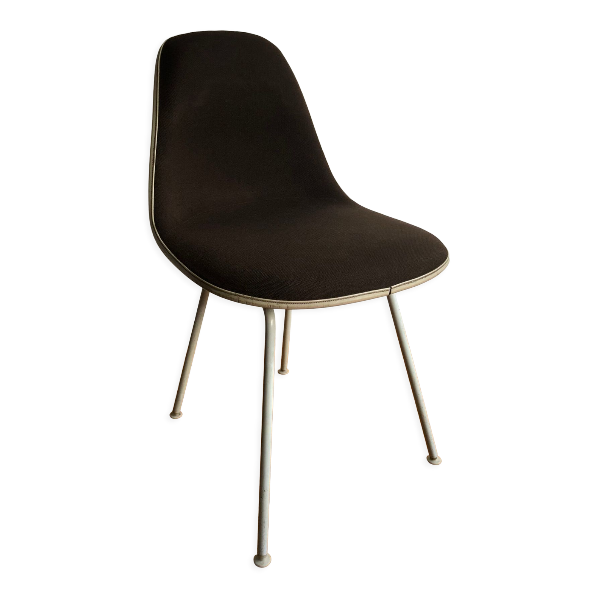 DSX chair by Charles and Ray Eames