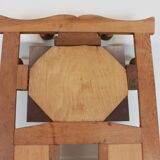 Cloakroom coat racks