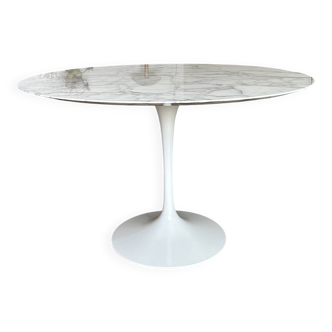 Table Tulip Knoll authentique