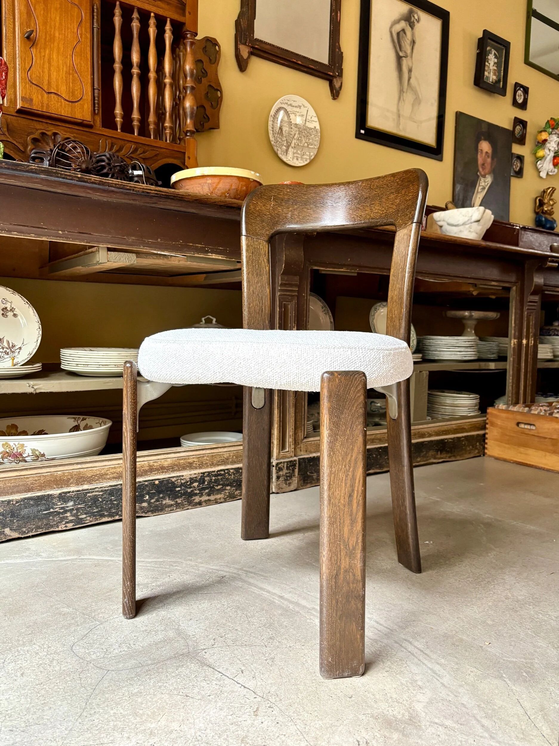 Beech chair with ecru boucle cotton "Rey" by Bruno Rey