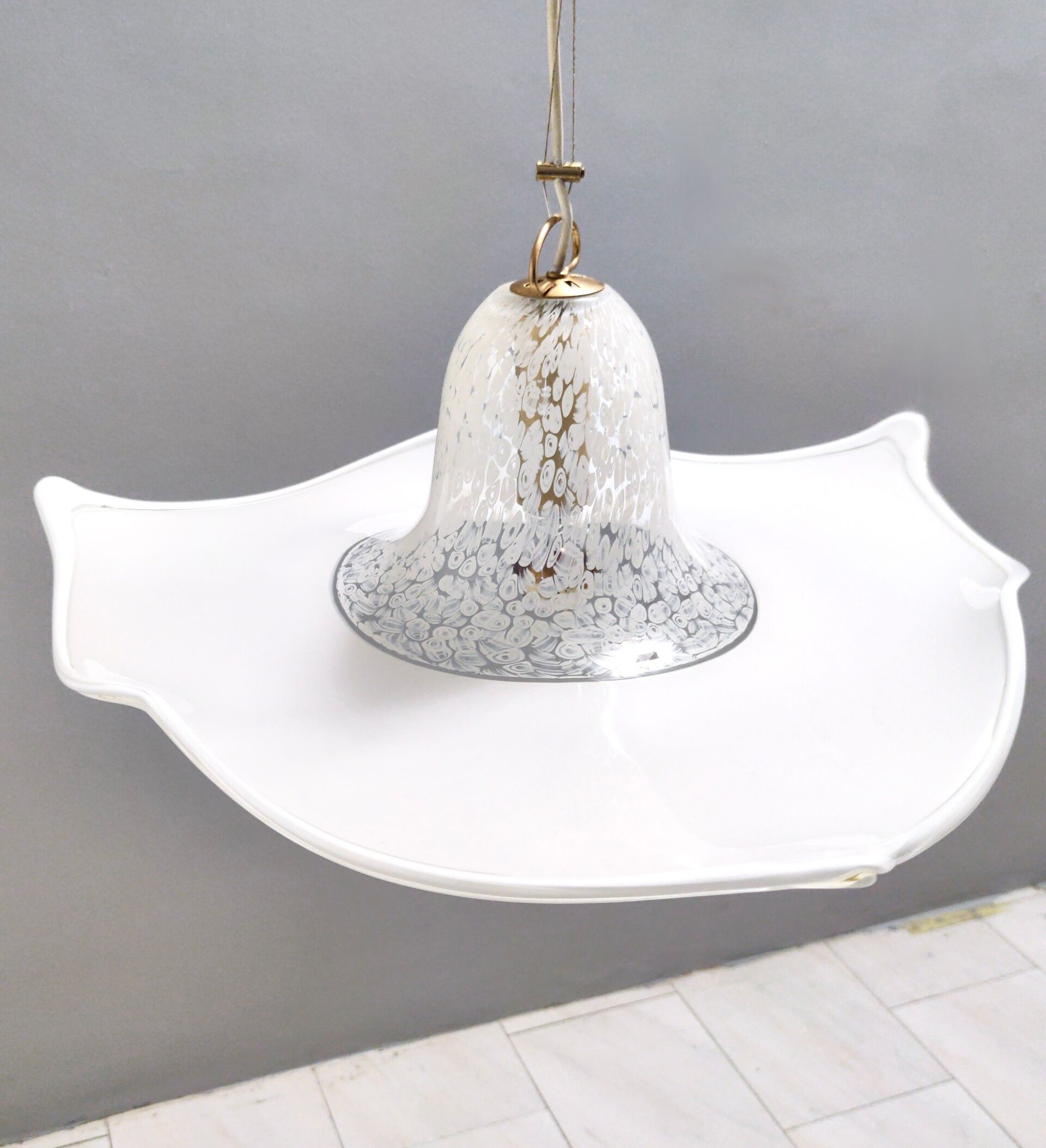 Postmodern White Murano Glass Pendant Marked La Murrina, Italy 1980s