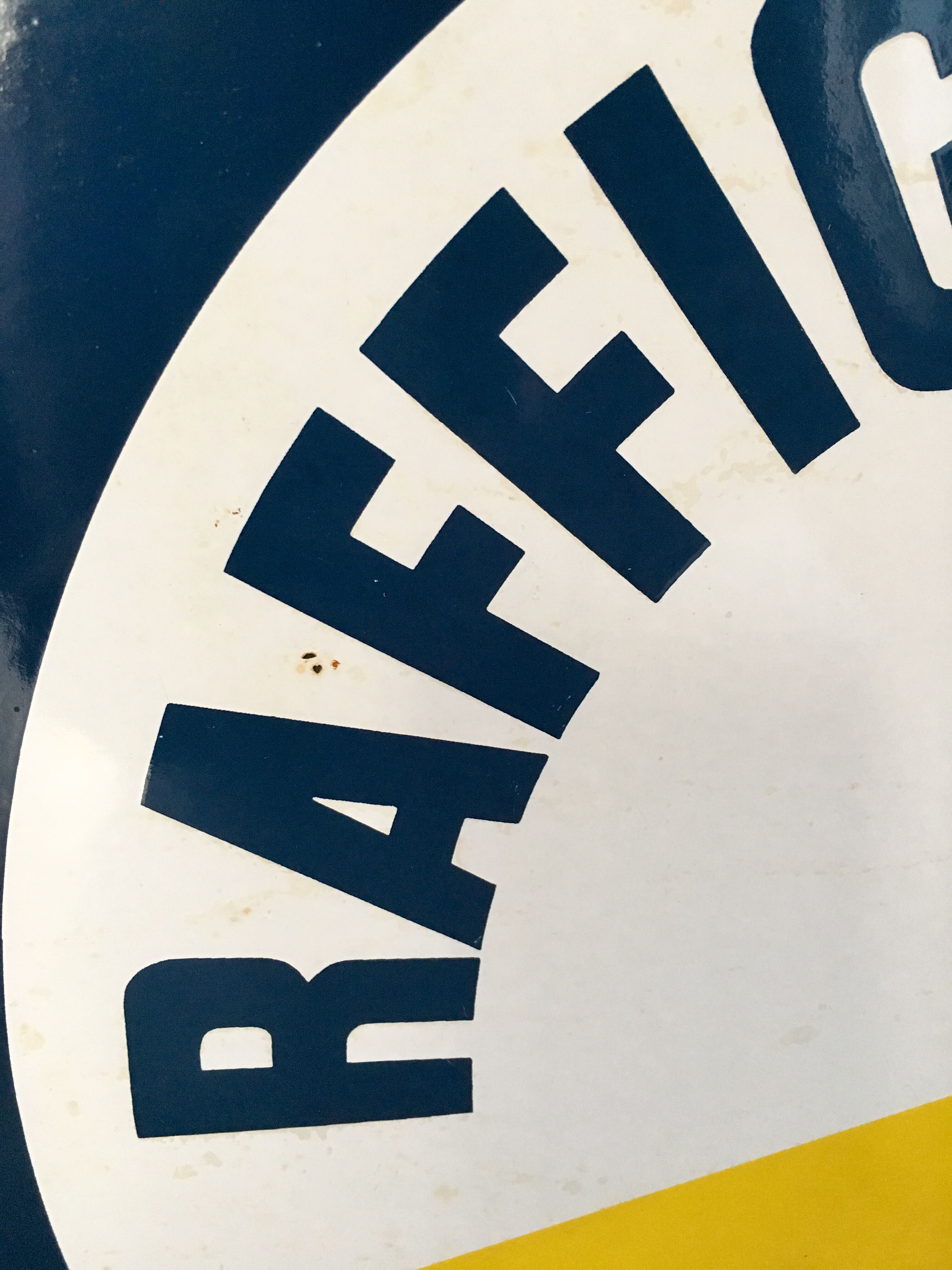 Raffigaz enameled plate