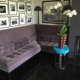 Corner bench