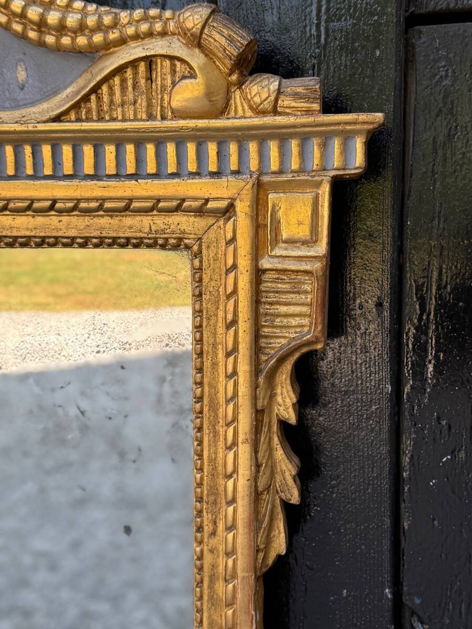 Large Mirror with Entwined Doves, Louis XVI, Gilded and Painted Wood, 18th Century