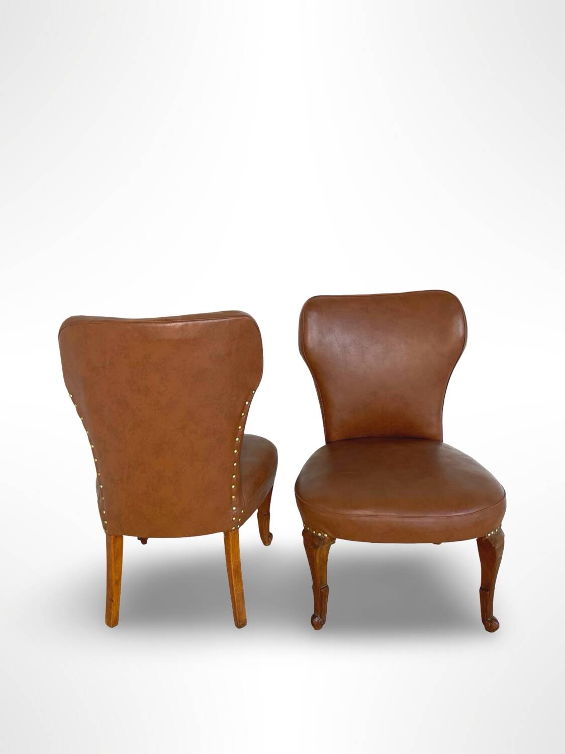 Ensemble de chaises d'appoint et tabouret pour pied, années 1950.