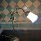 Desk lamp