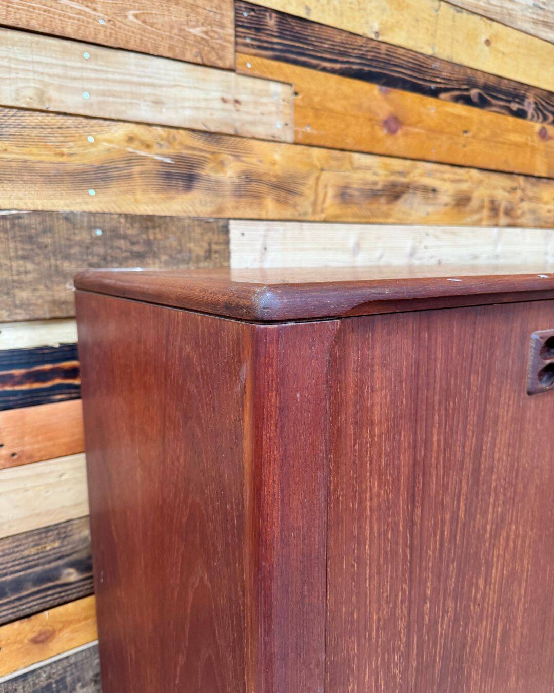 Scandinavian teak bar cabinet - 1960s