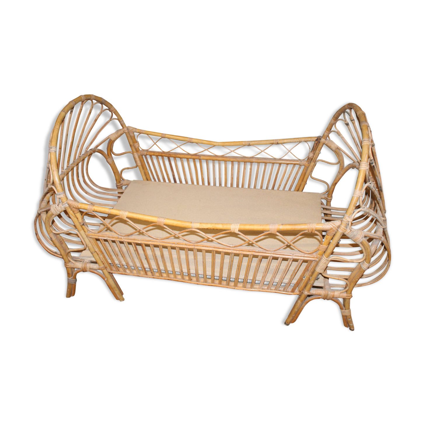 Rattan child bed