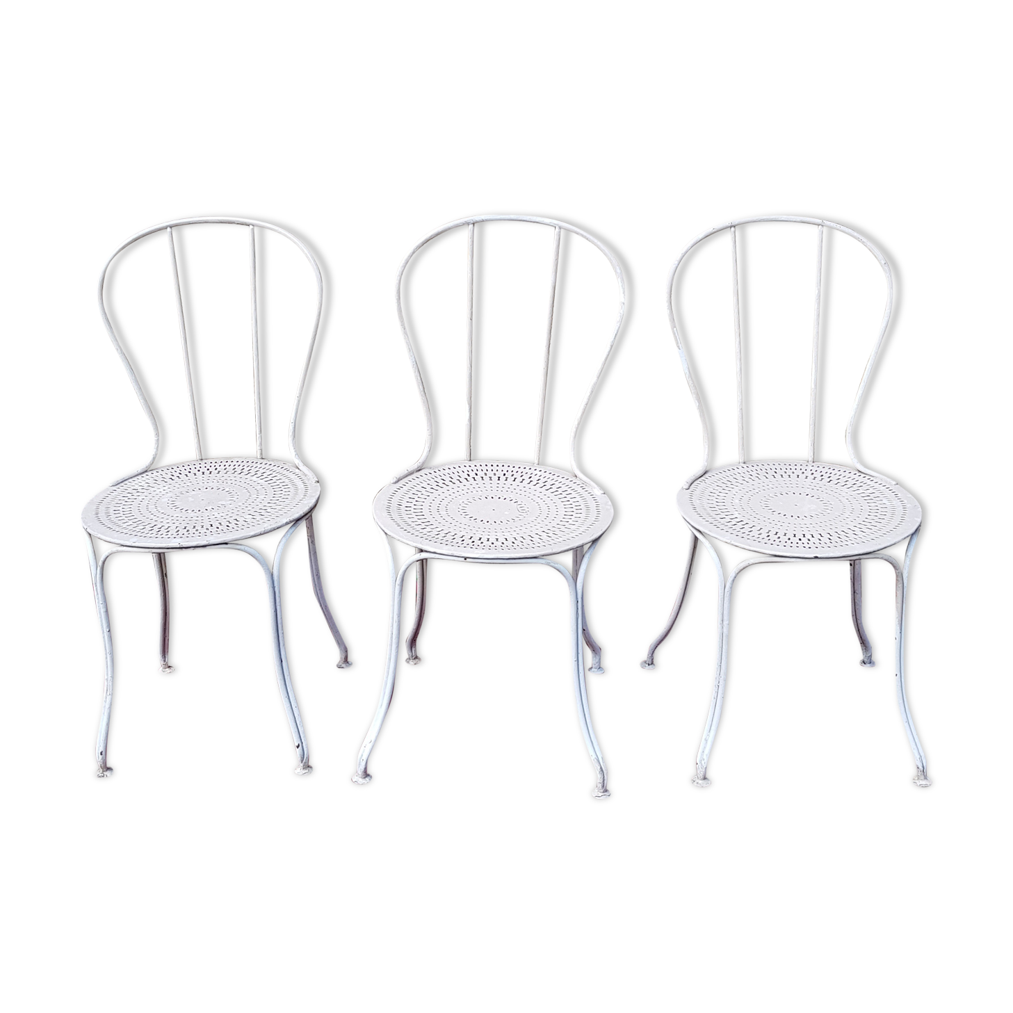 3 garden chairs