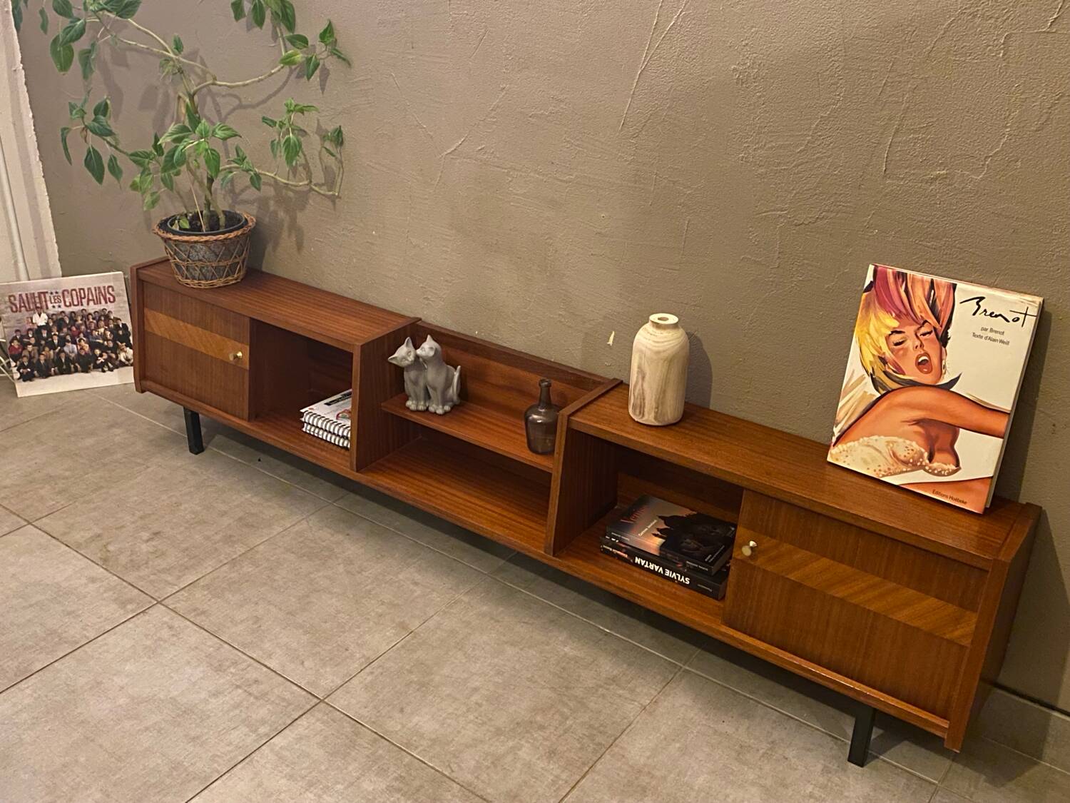 Vintage sideboard from the 60s (shallow)