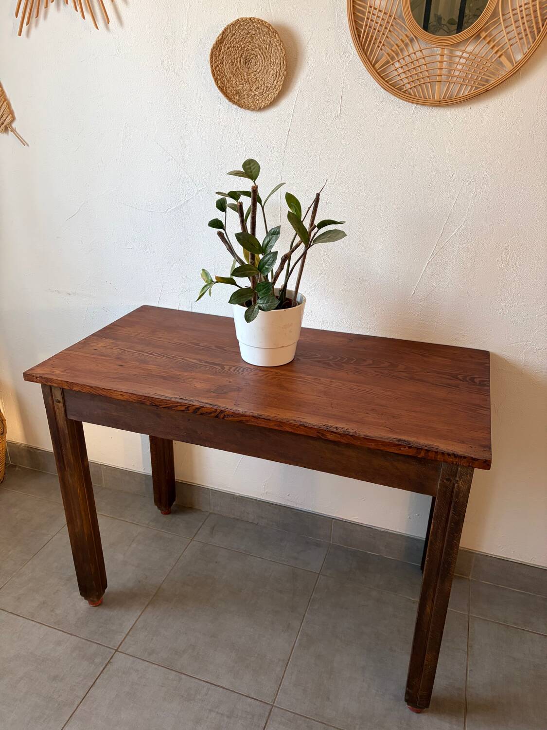 Charming vintage farmhouse table (small size)