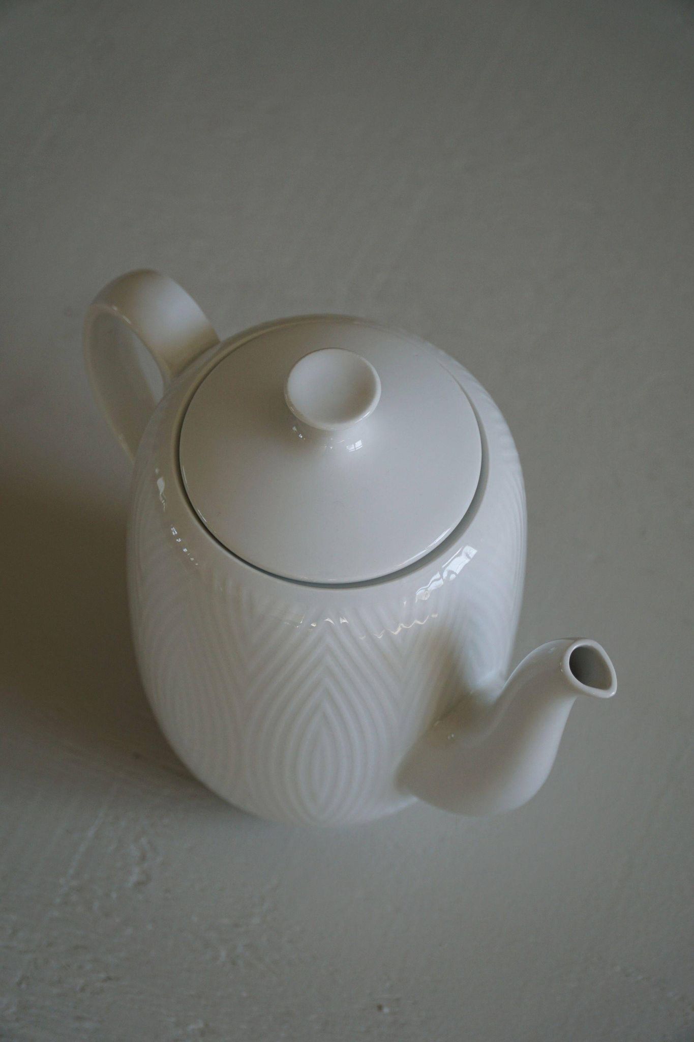 Axel Salto, porcelain service set by Royal Copenhagen, mid-century, 1956