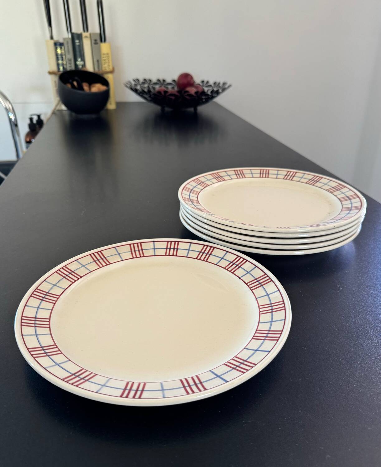 6 Villeroy & Boch Carola dinner plates