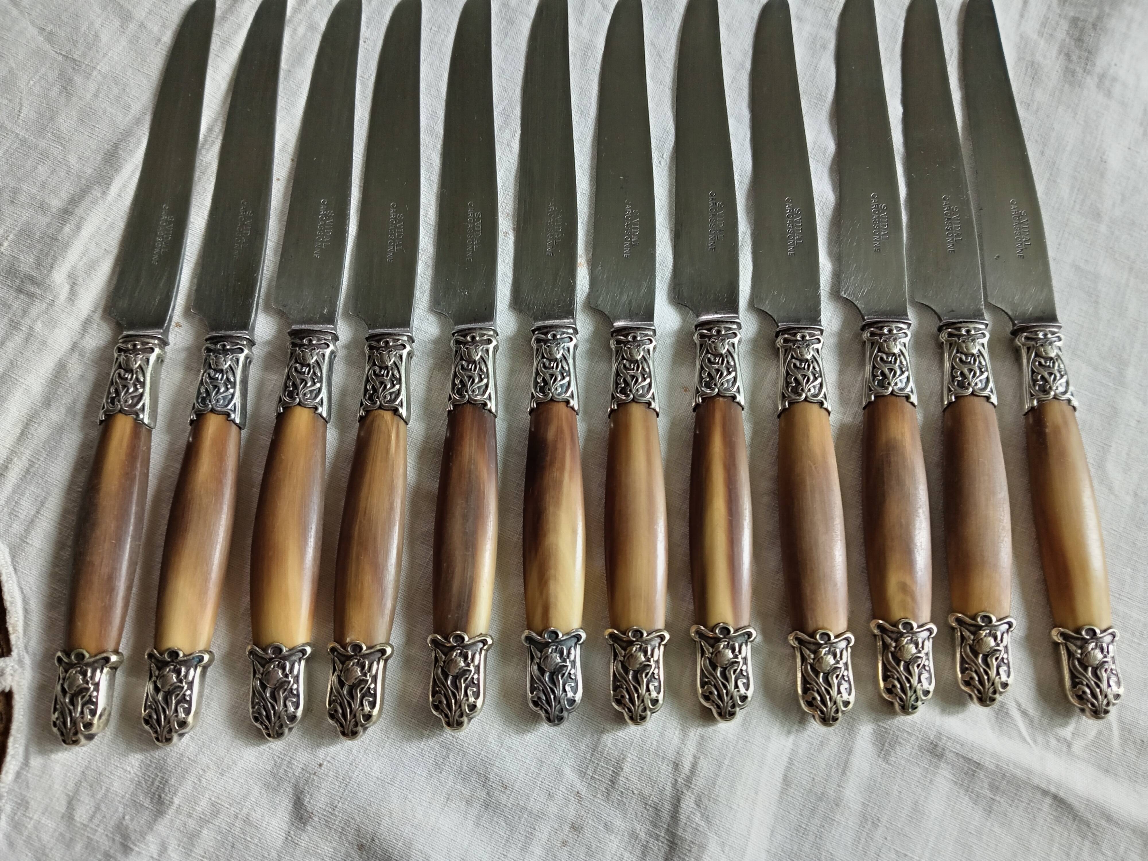 Set of twelve Art Nouveau dessert knives