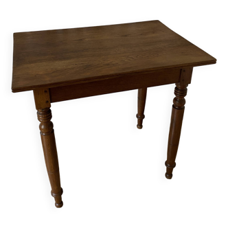 Bureau en noyer ancien