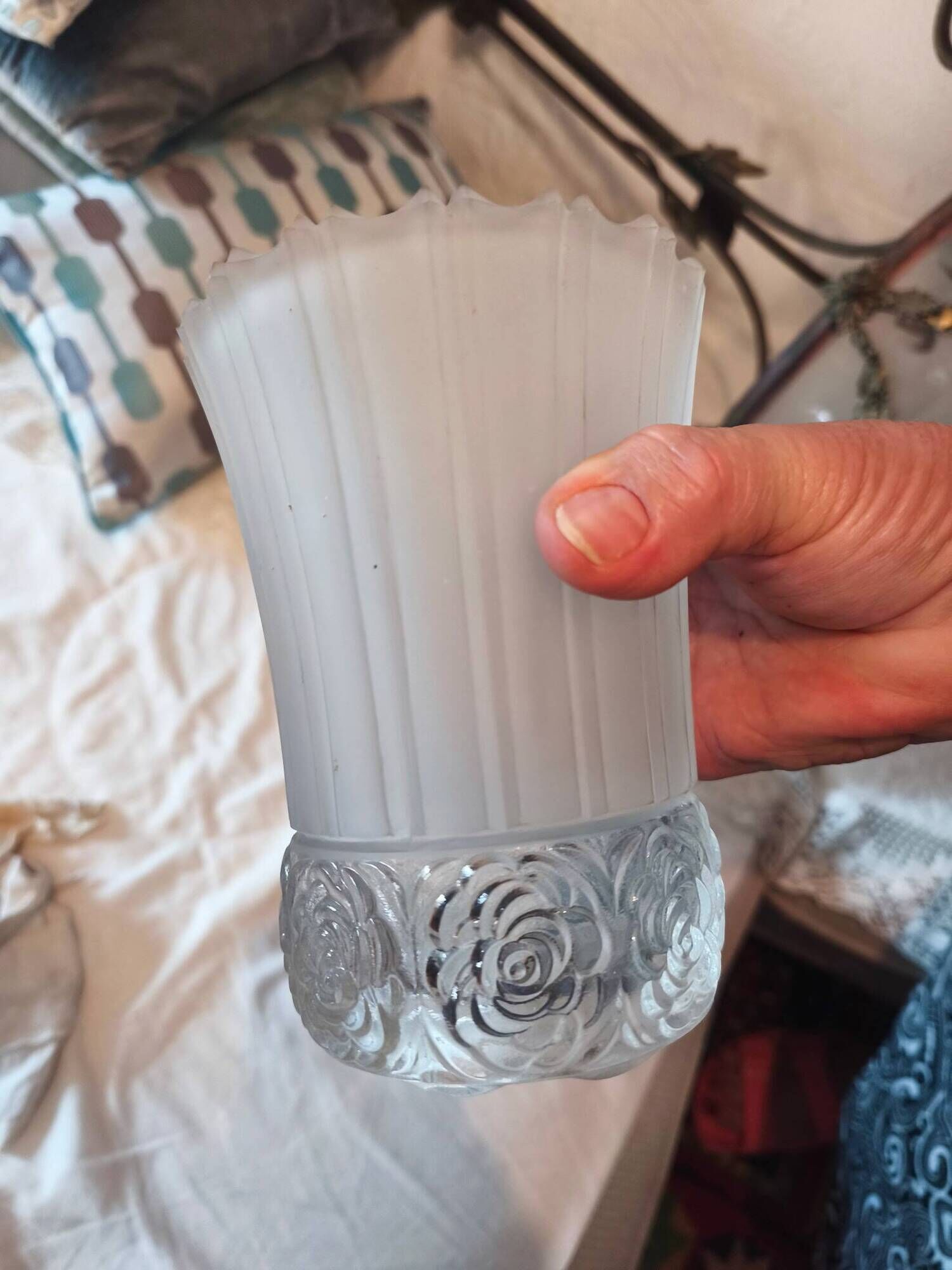 Lustre 1920 brass pressed glass engraved