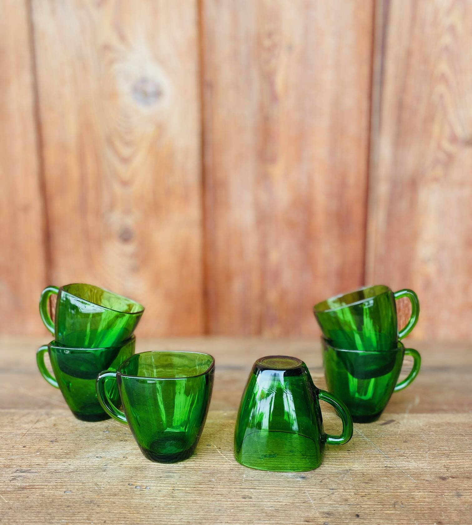 6 vintage Vereco coffee cups