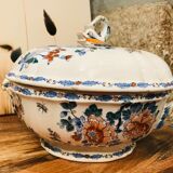 Large soup bowl in Gien earthenware model rooster and peonies