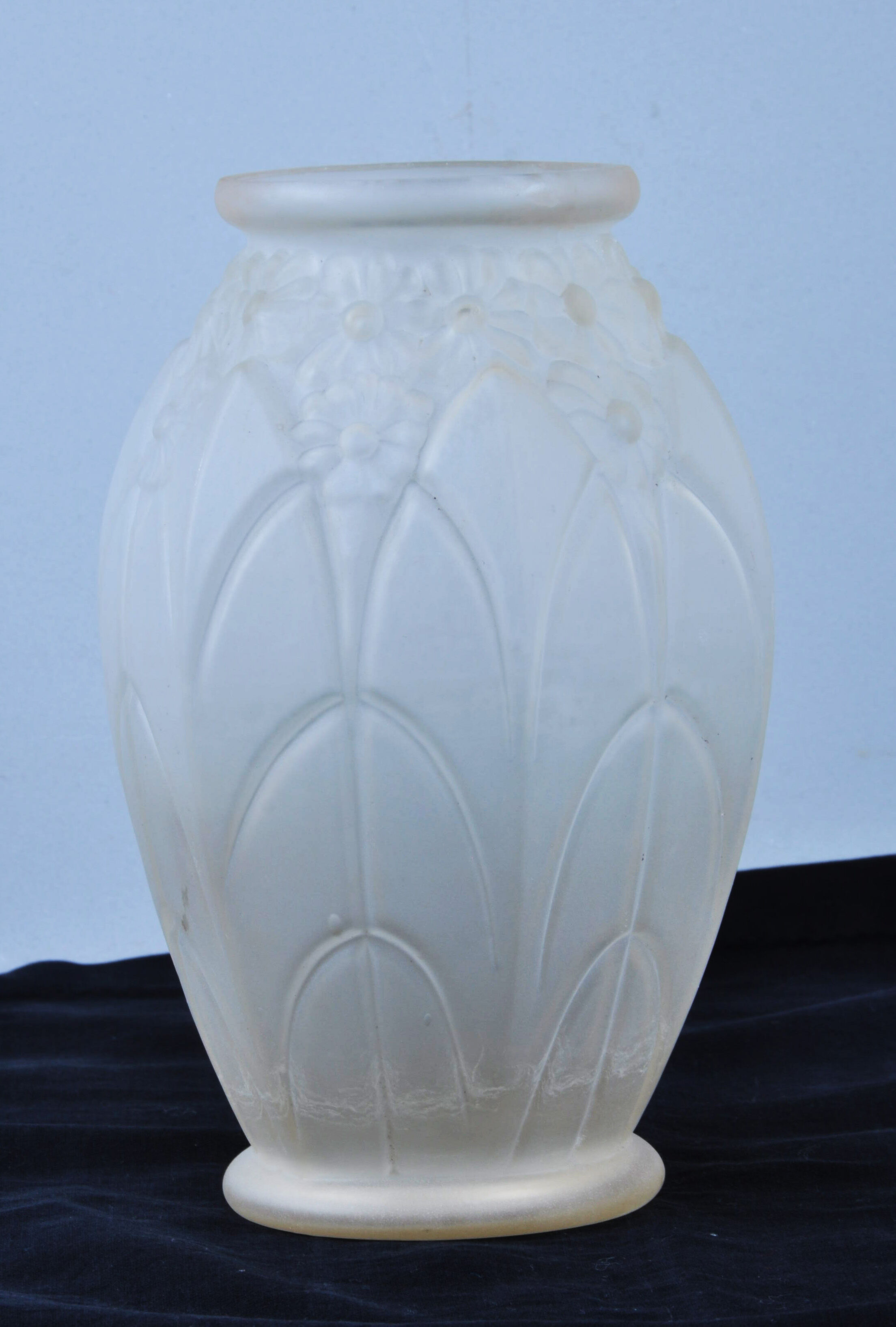 Vase art deco