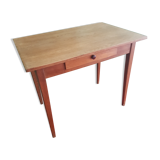 Pine table