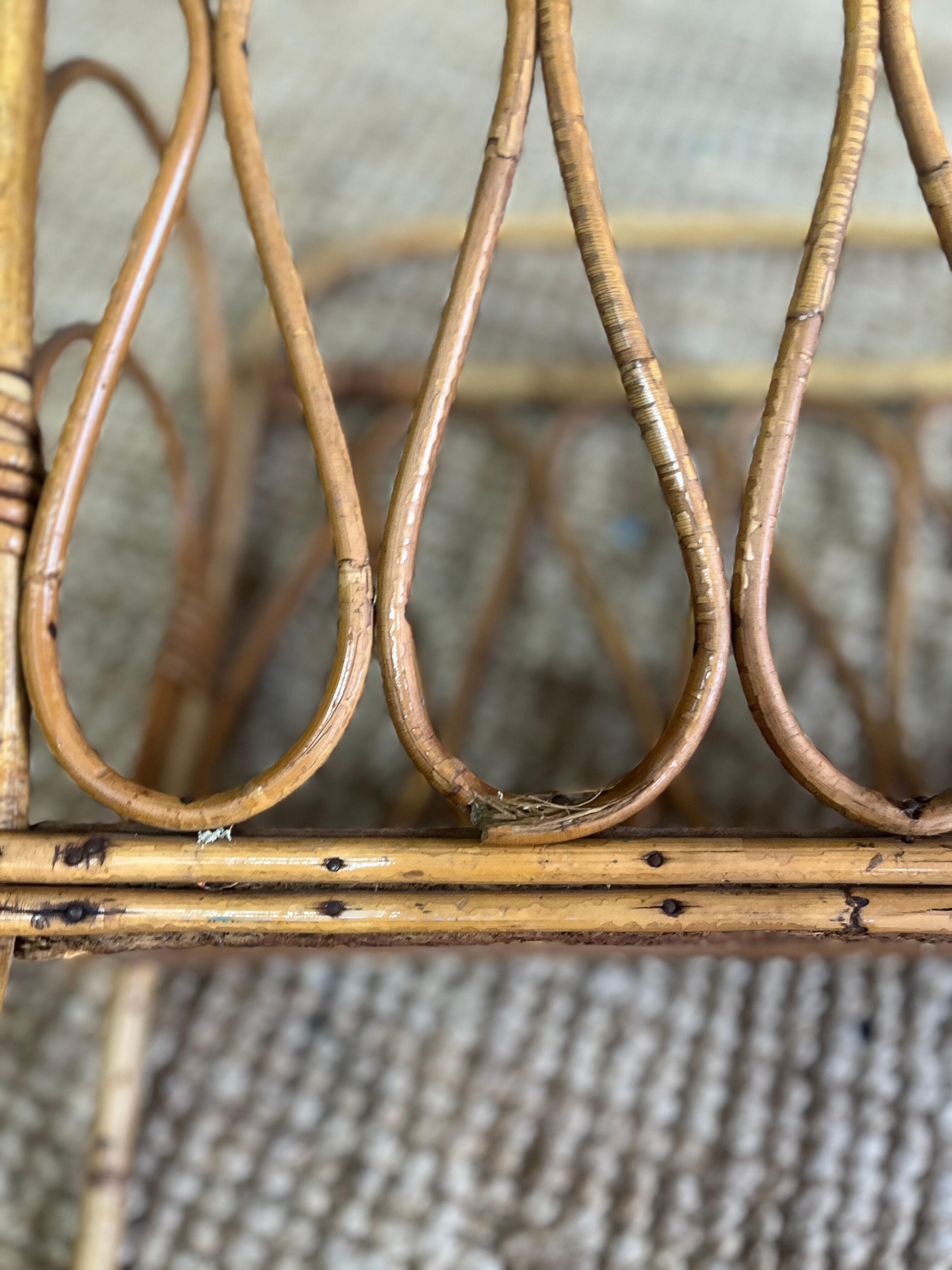 Wicker magazine holder