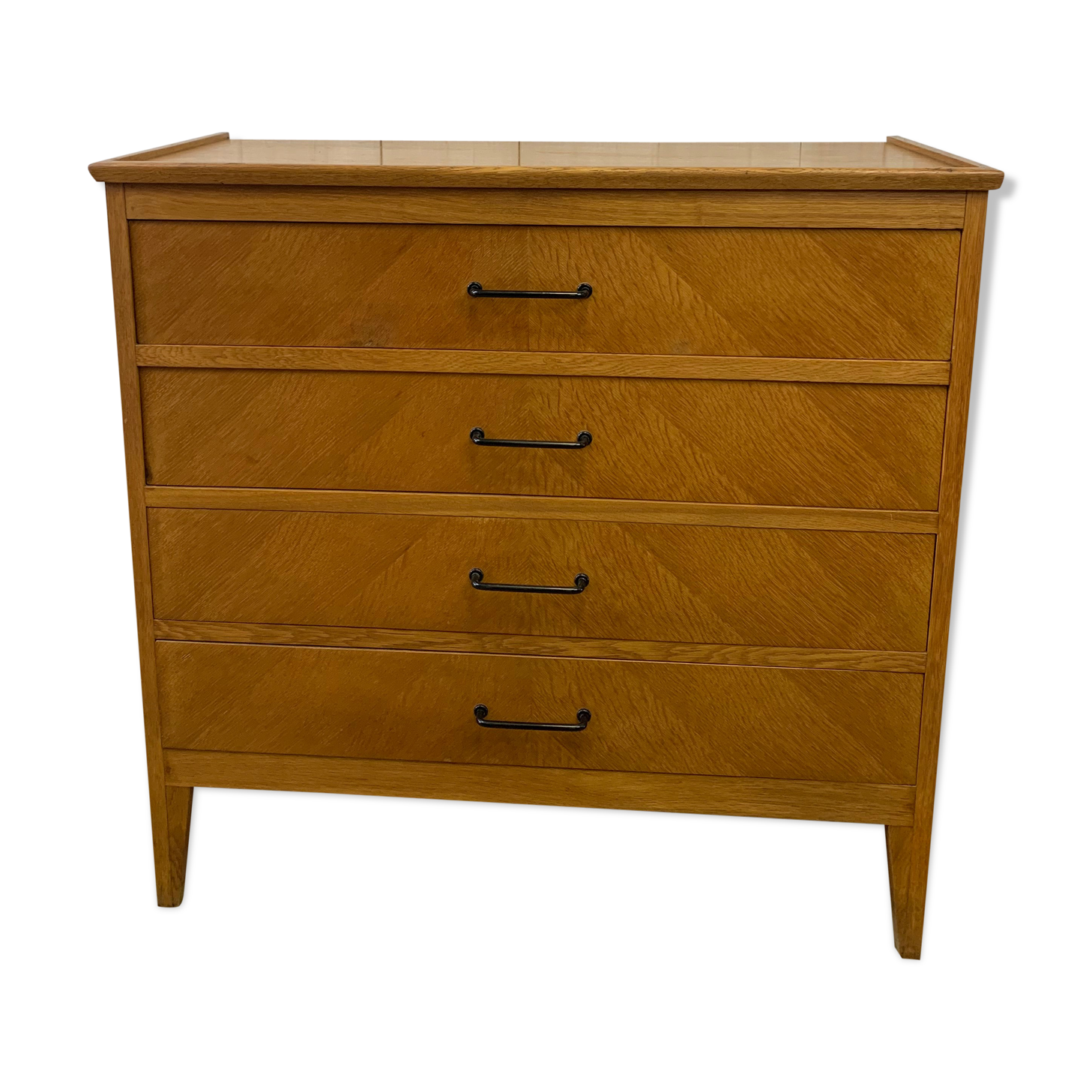 Vintage chest of drawers