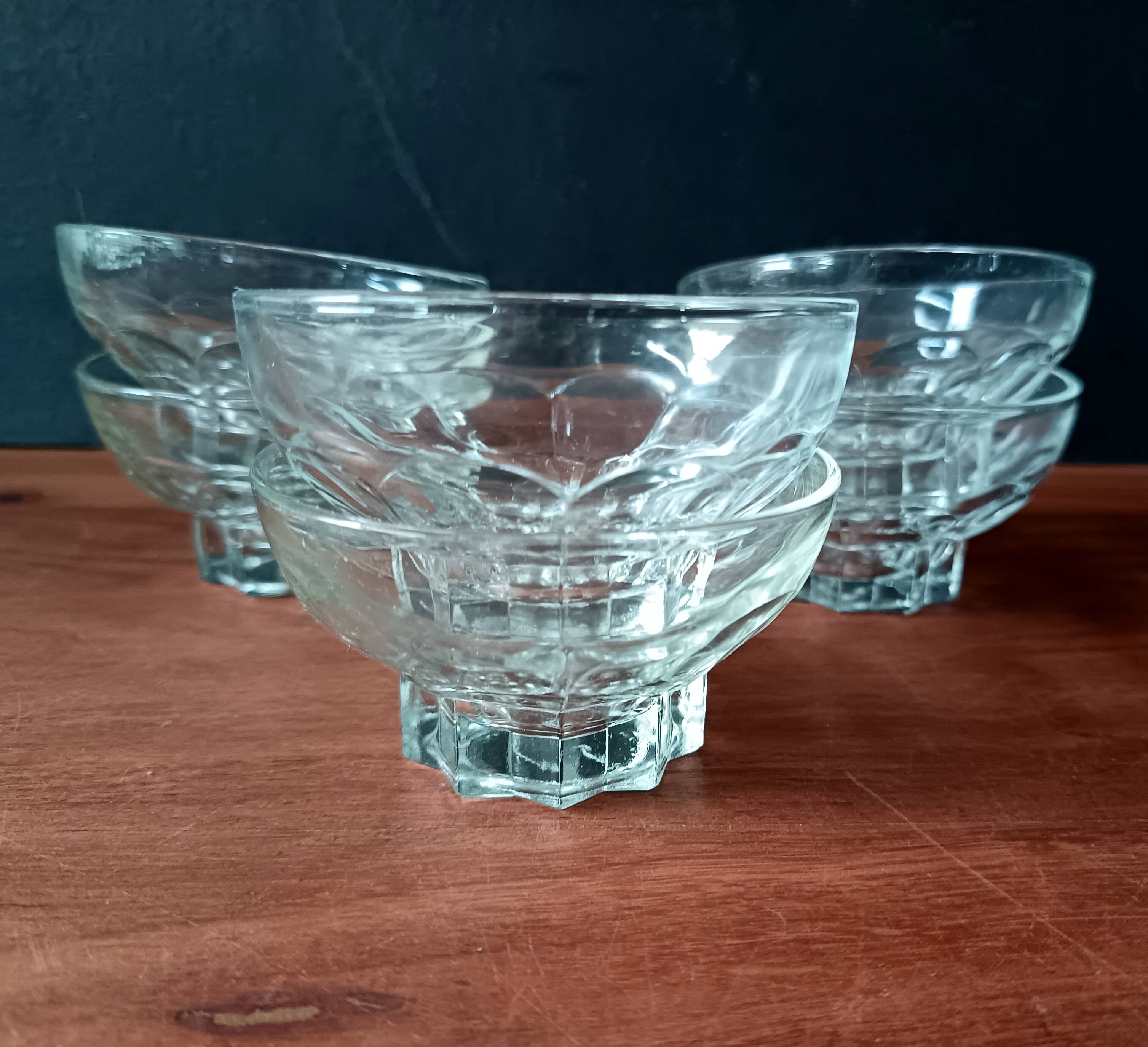6 vintage champagne cups from the 40s/50s