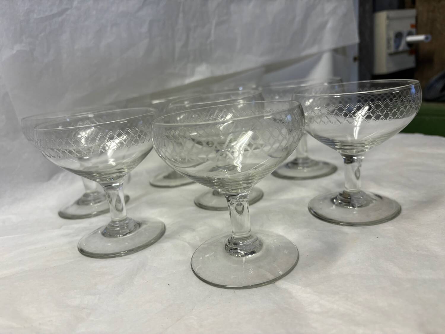 Set of 8 vintage champagne glasses
