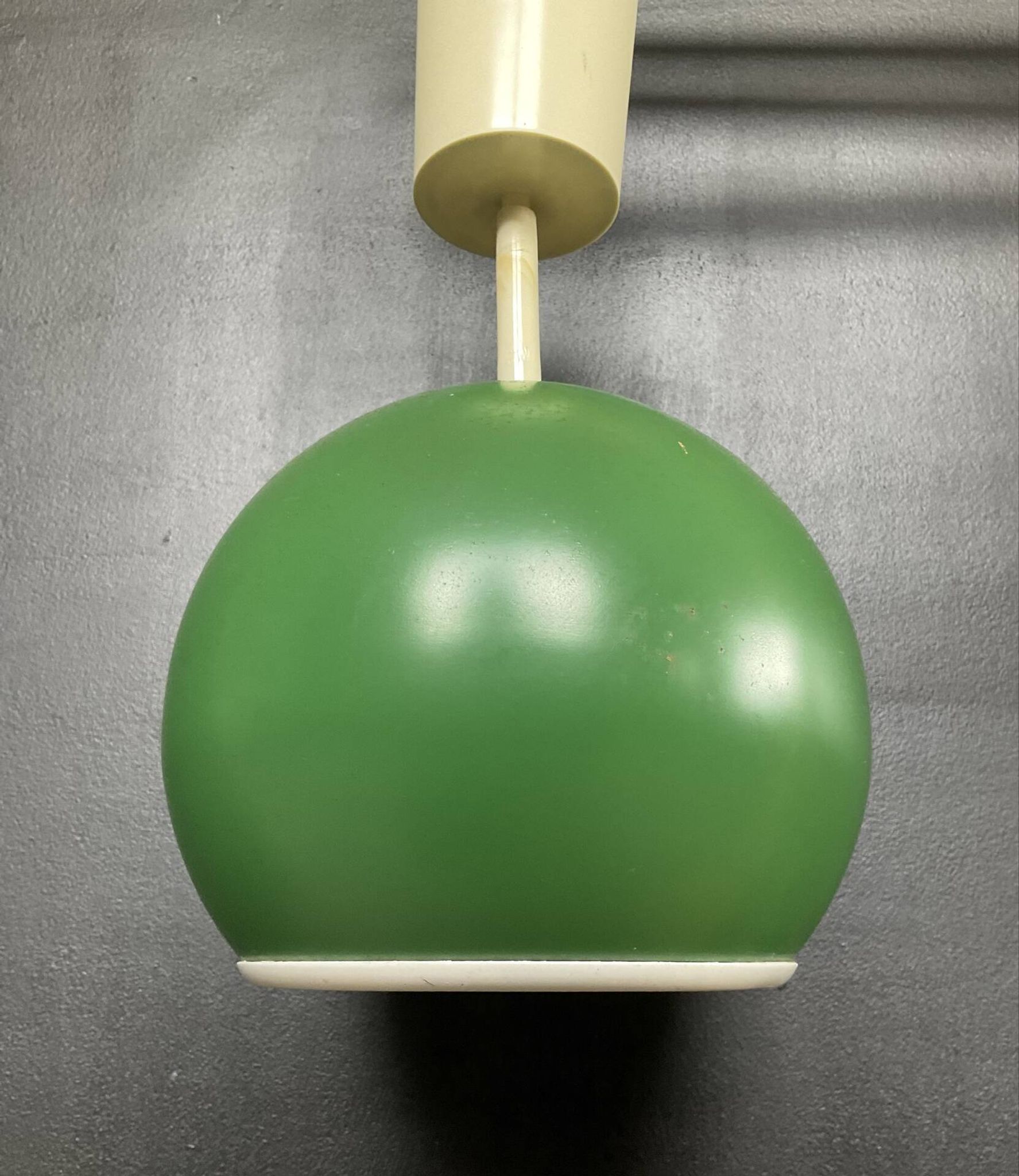 Suspension EyeBall vintage en métal vert