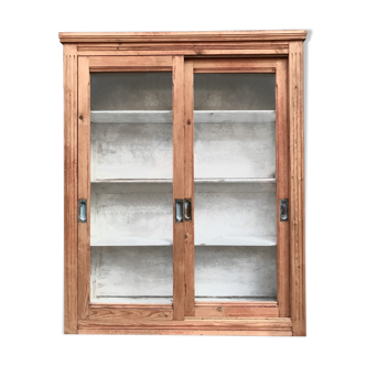 Store window