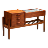 No. 36 teak planter by Arne Wahl Iversen for Vinde Møbelfabrik