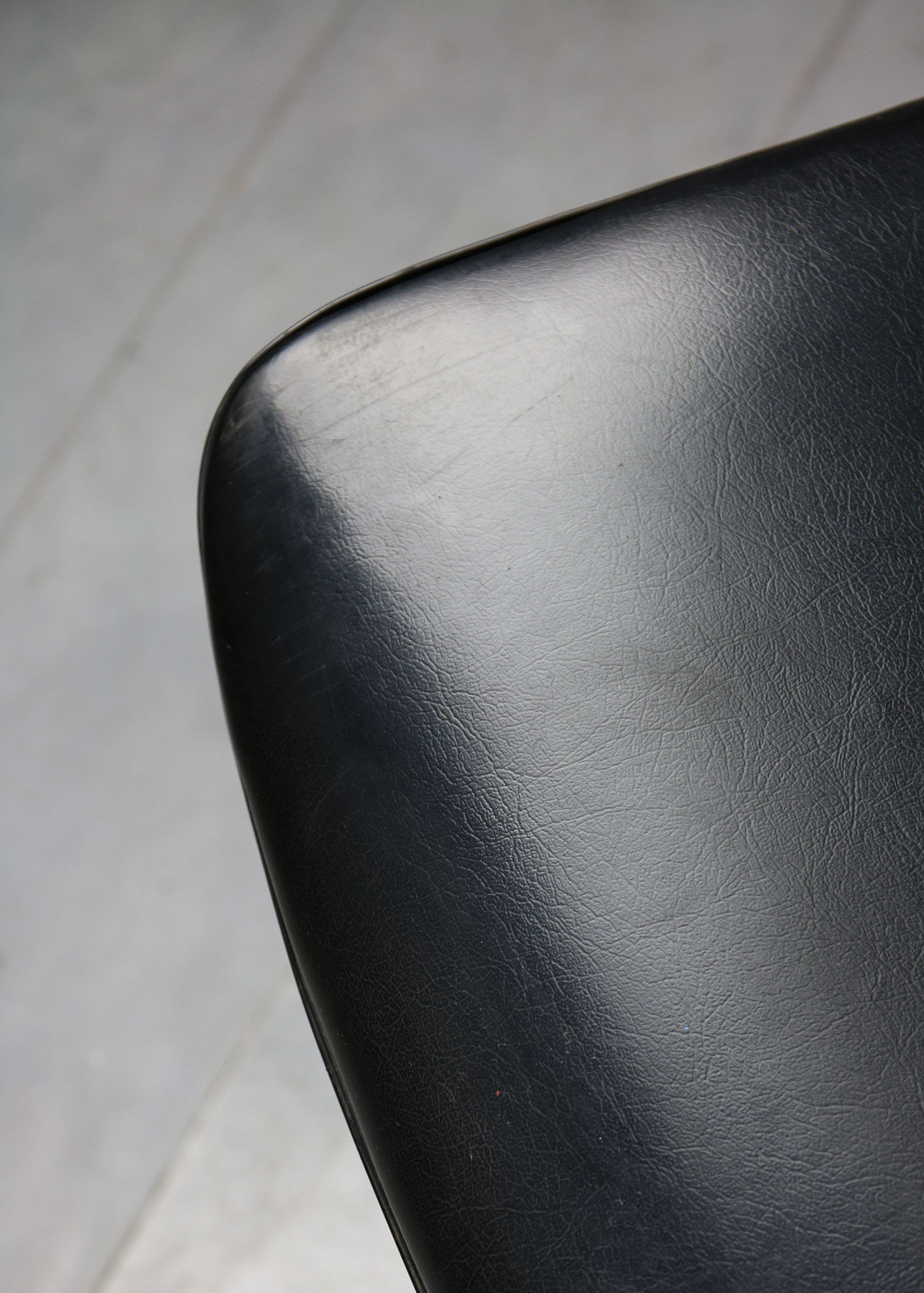 Vintage Office Swivel Chair in Black from Stol