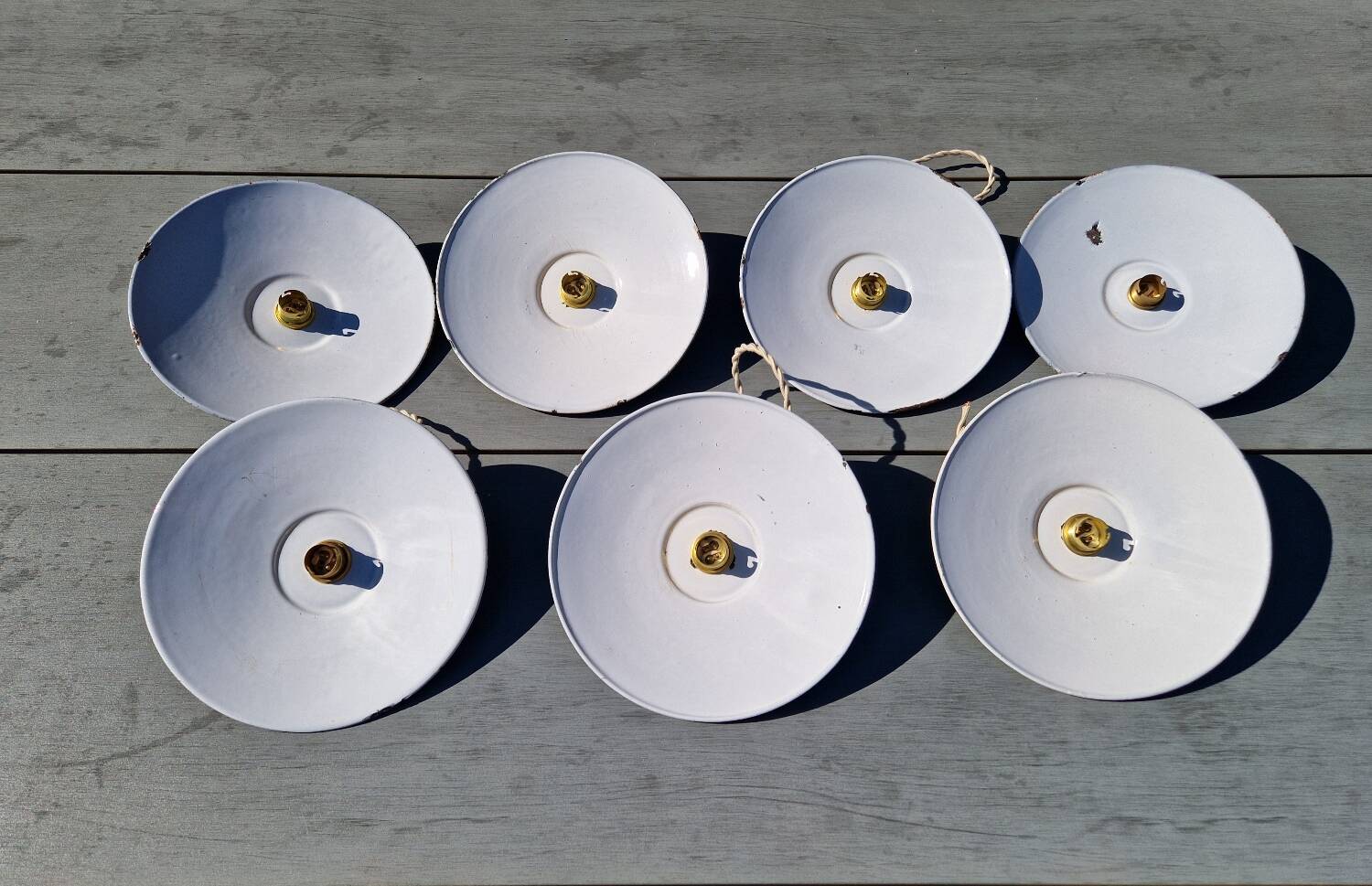 Industrial suspension in green enamelled sheet metal (7 available)