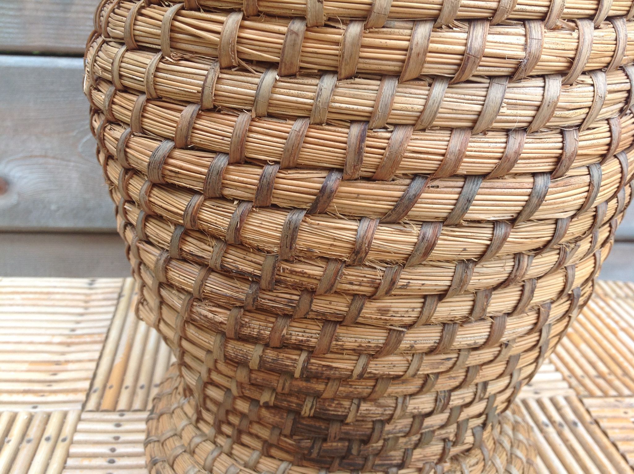 Straw pot cover