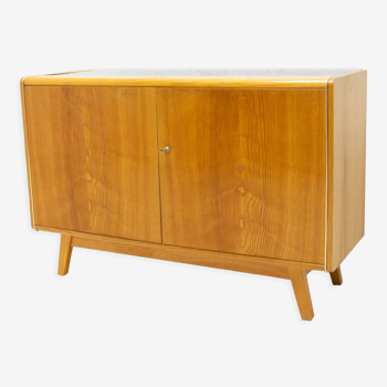 Commode du milieu du siècle par Nepožitek & Landsman pour Jitona, années 1970