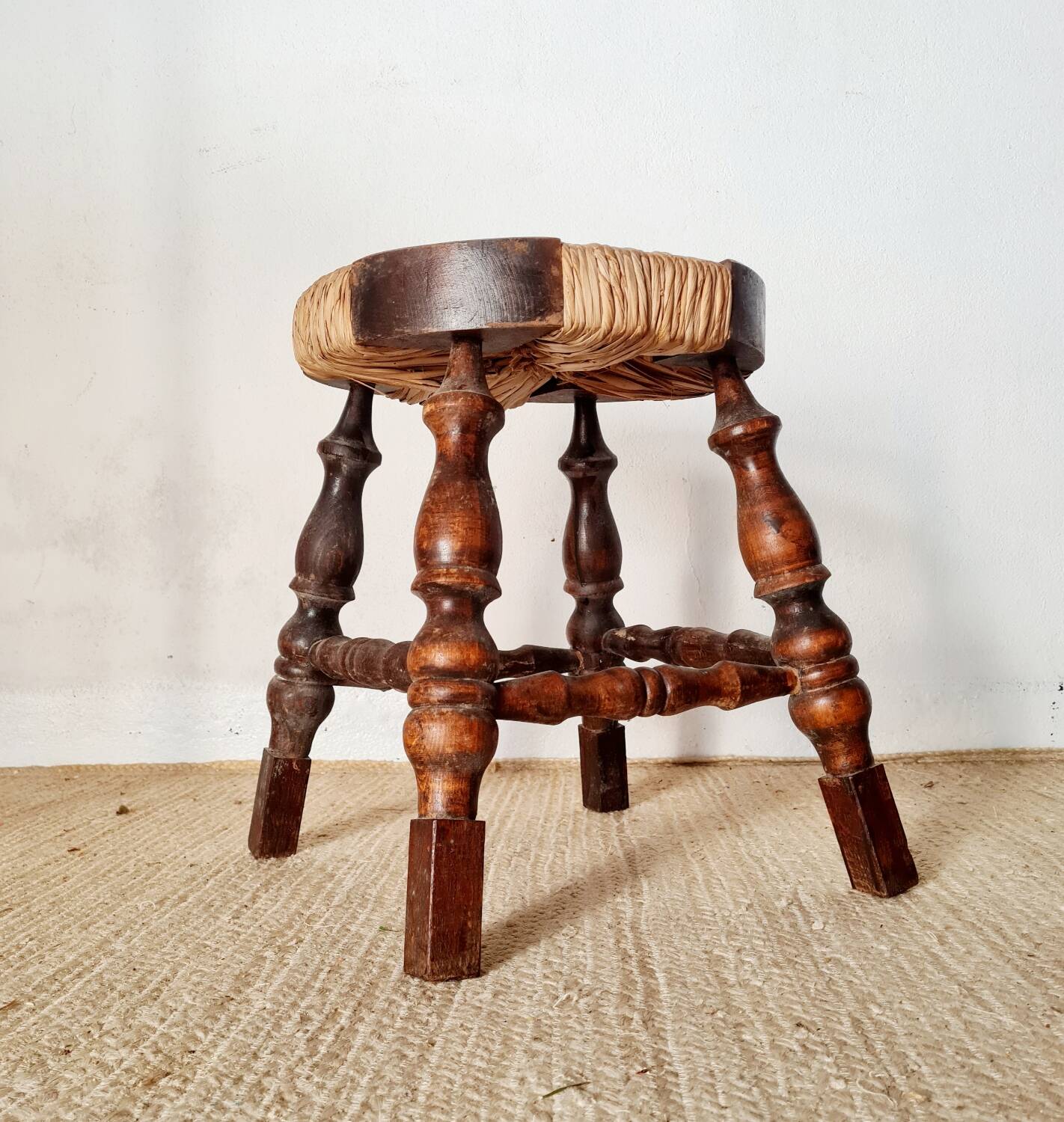 Wood and straw stool - brutalist