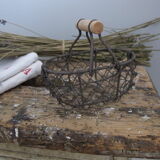 Mini basket in wire metal