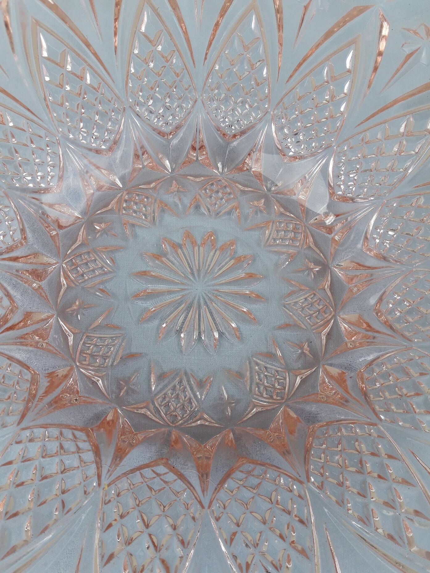 Cut glass bowl