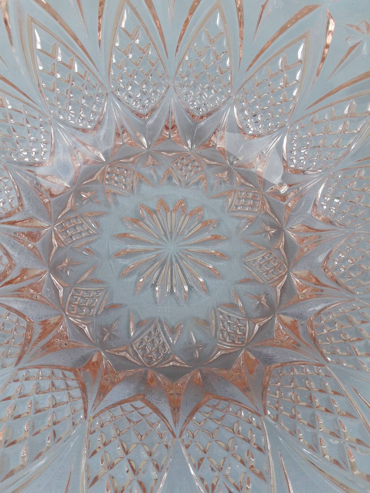 Cut glass bowl