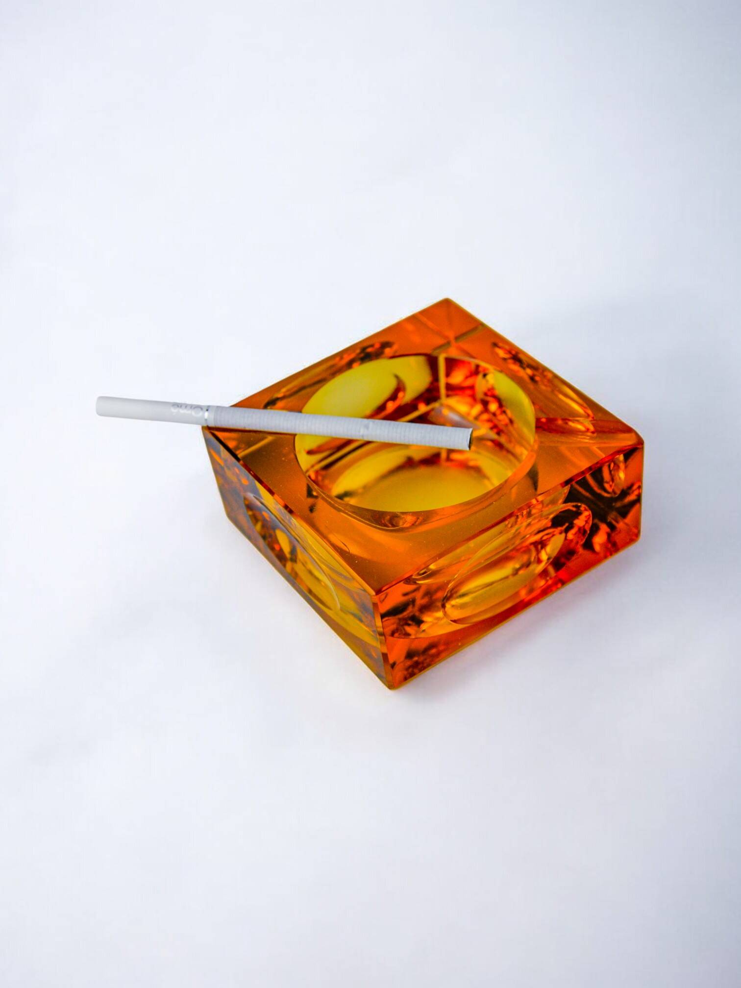 Cendrier glaçon orange par antonio imperatore, verre de murano, italie, 1970
