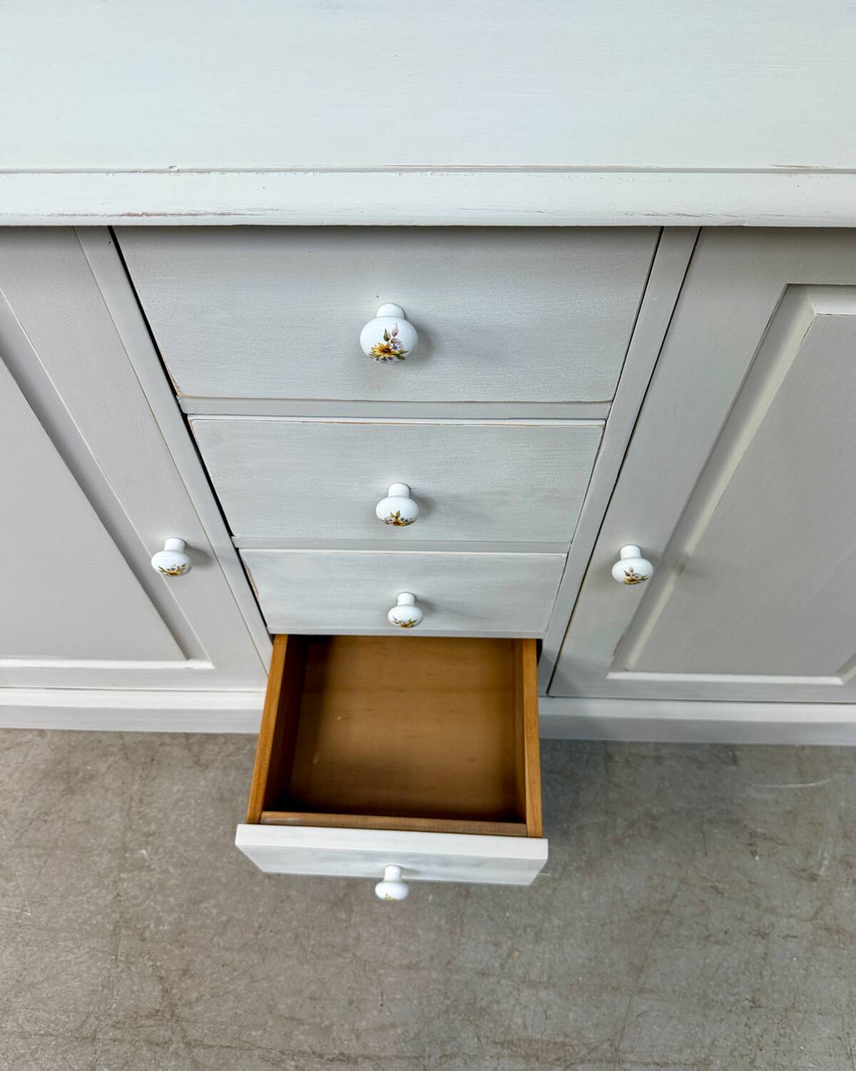 Enfilade vintage patinée (rénovée)