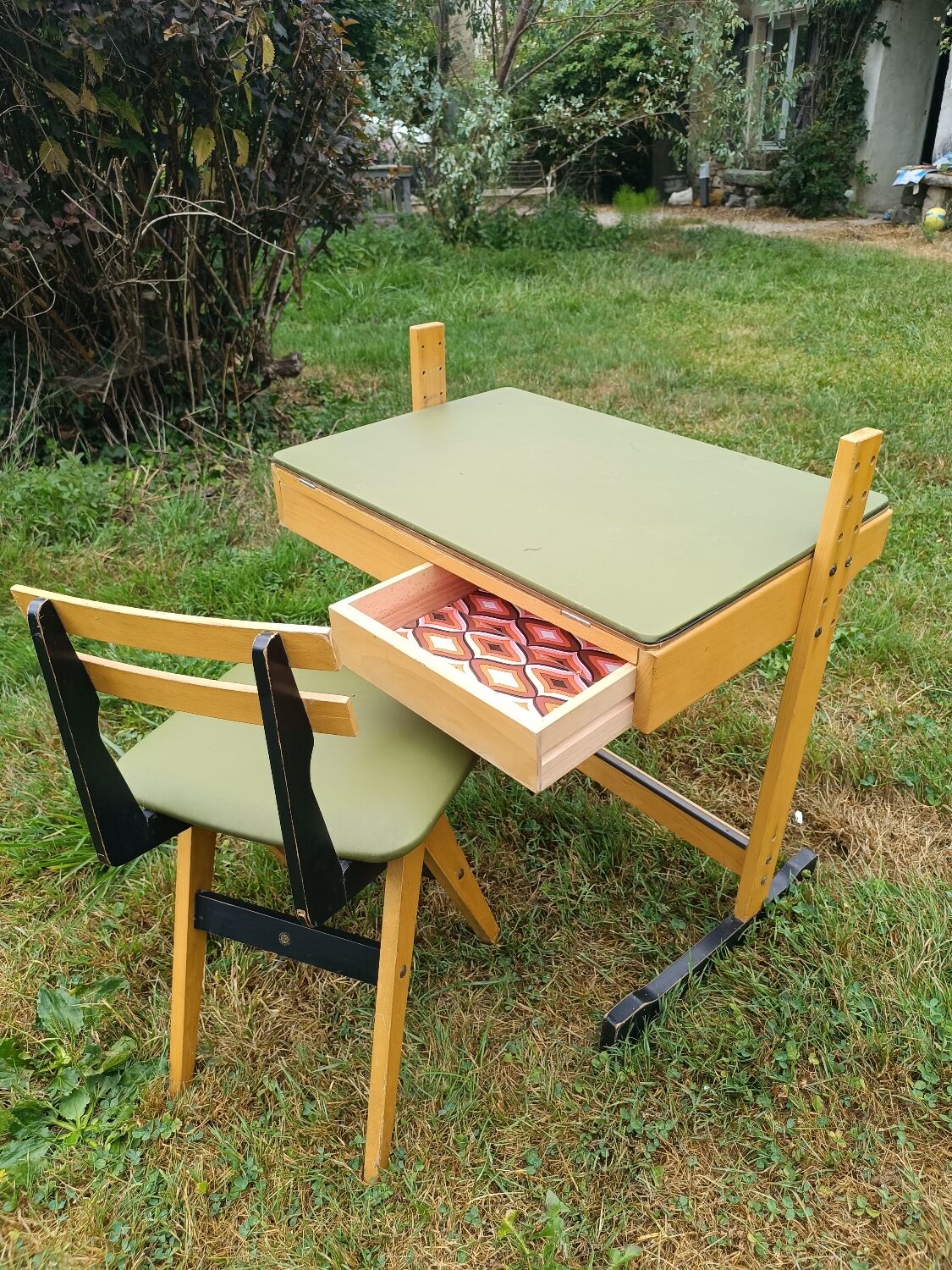 Fratelli Reguitti children's desk