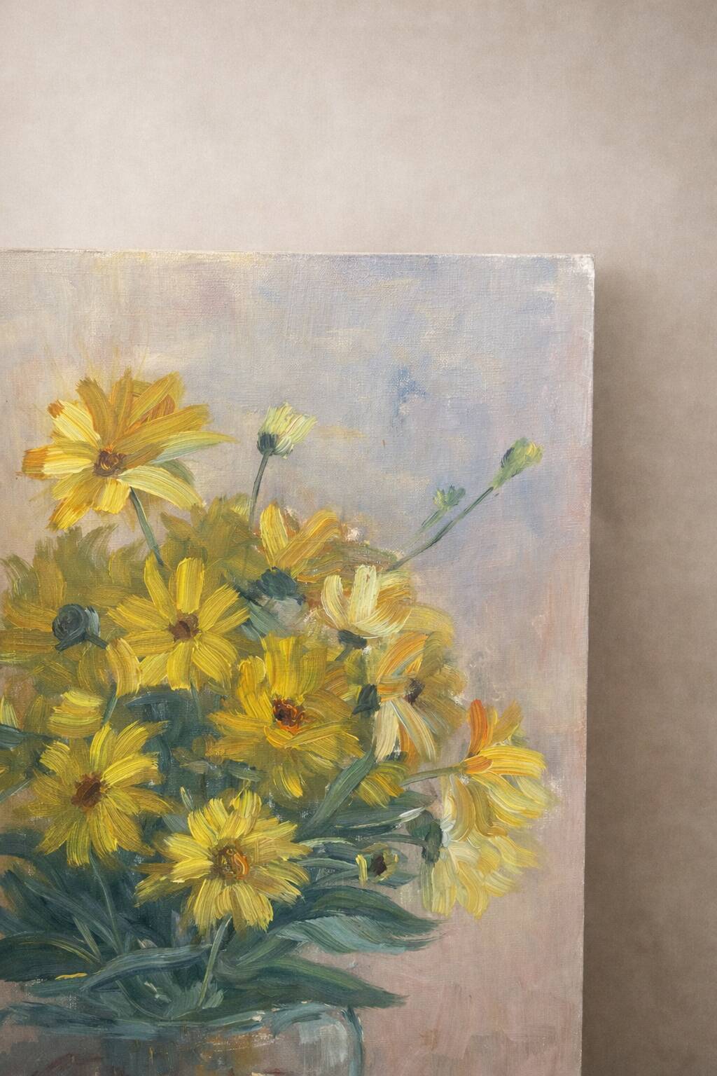 Still life with yellow flowers – oil on canvas signed H. Schramm – 46 x 3