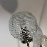 Metal floor lamp with cast iron base and 3 globes from the 80s