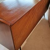 Compass feet sideboard