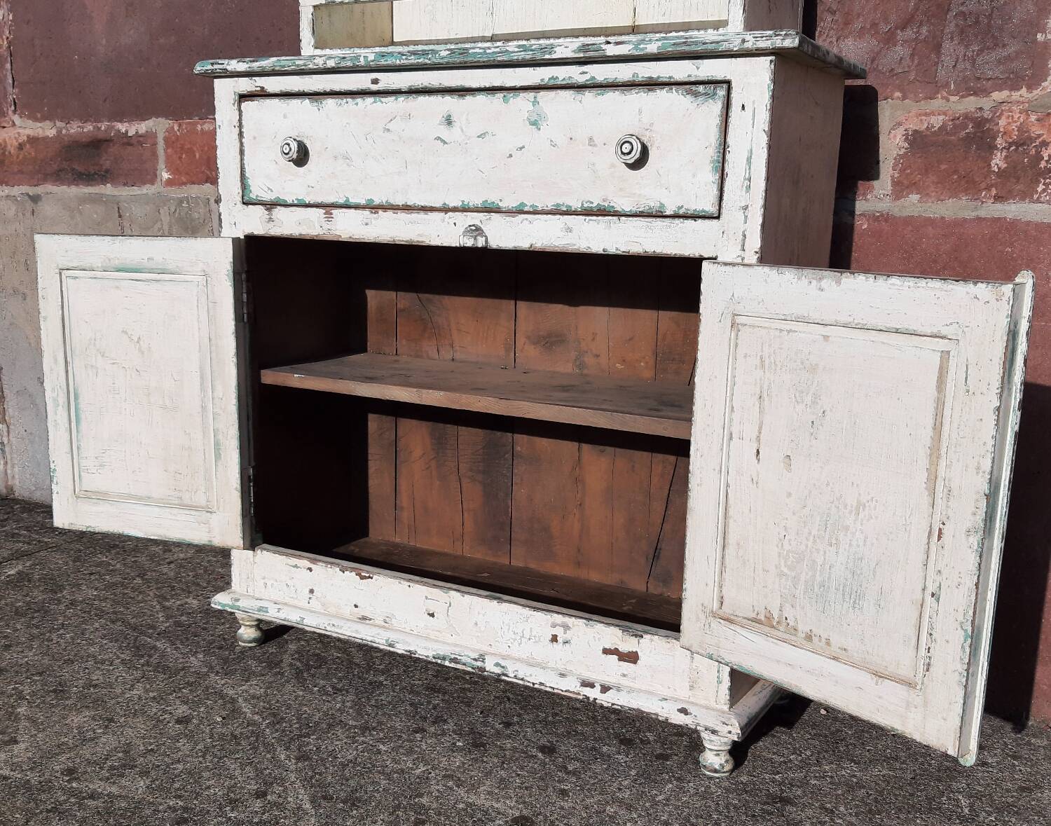 2-body sideboard
