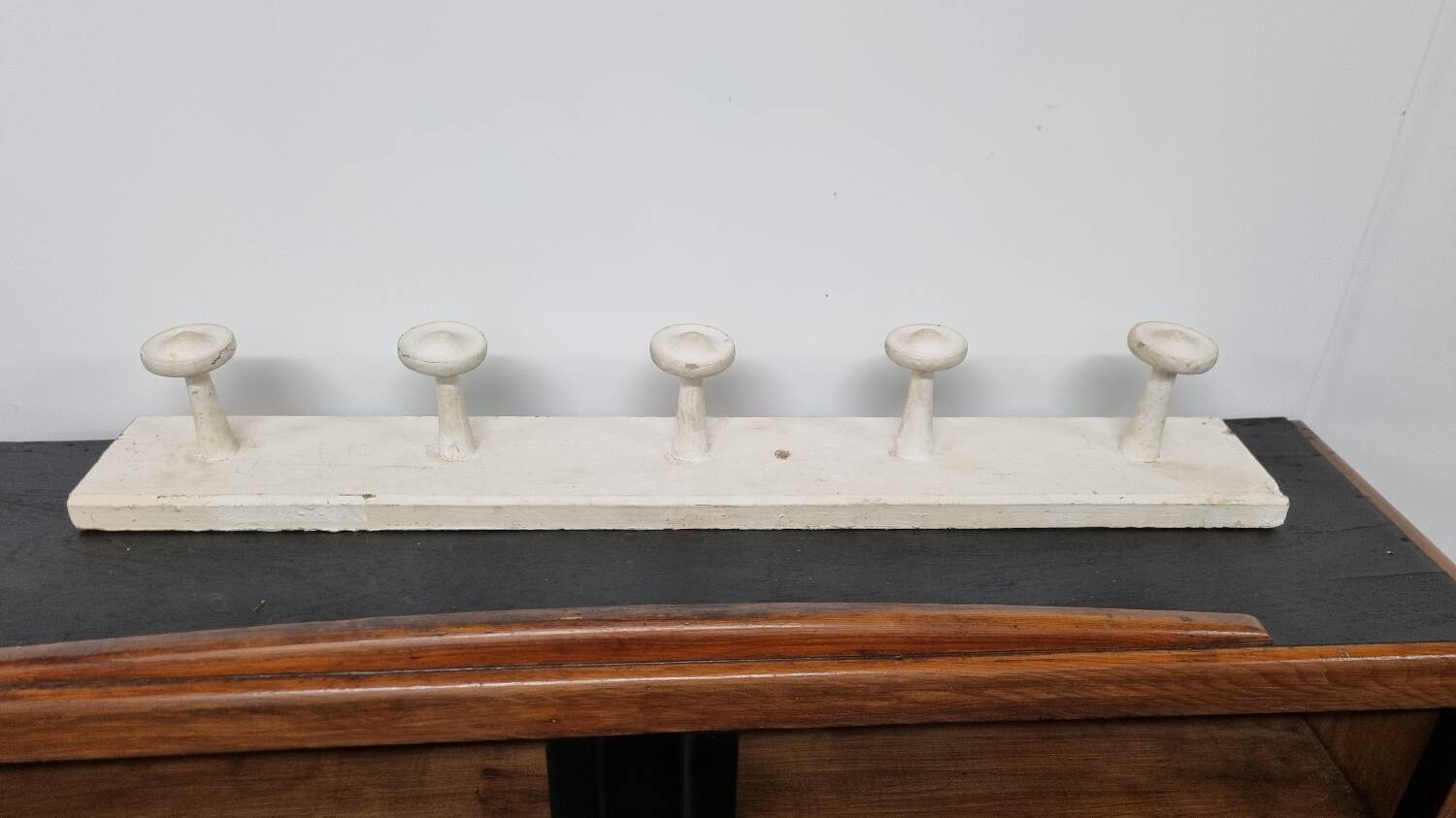 Wall coat rack